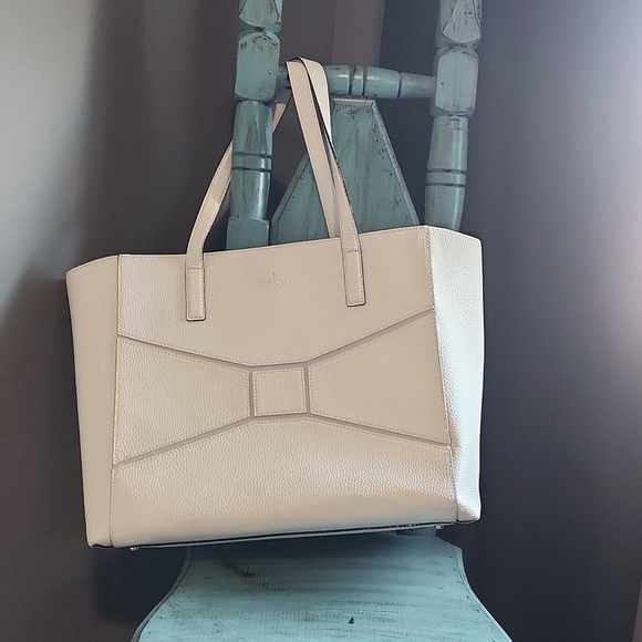 Kate Spade tote - Picture 1 of 5